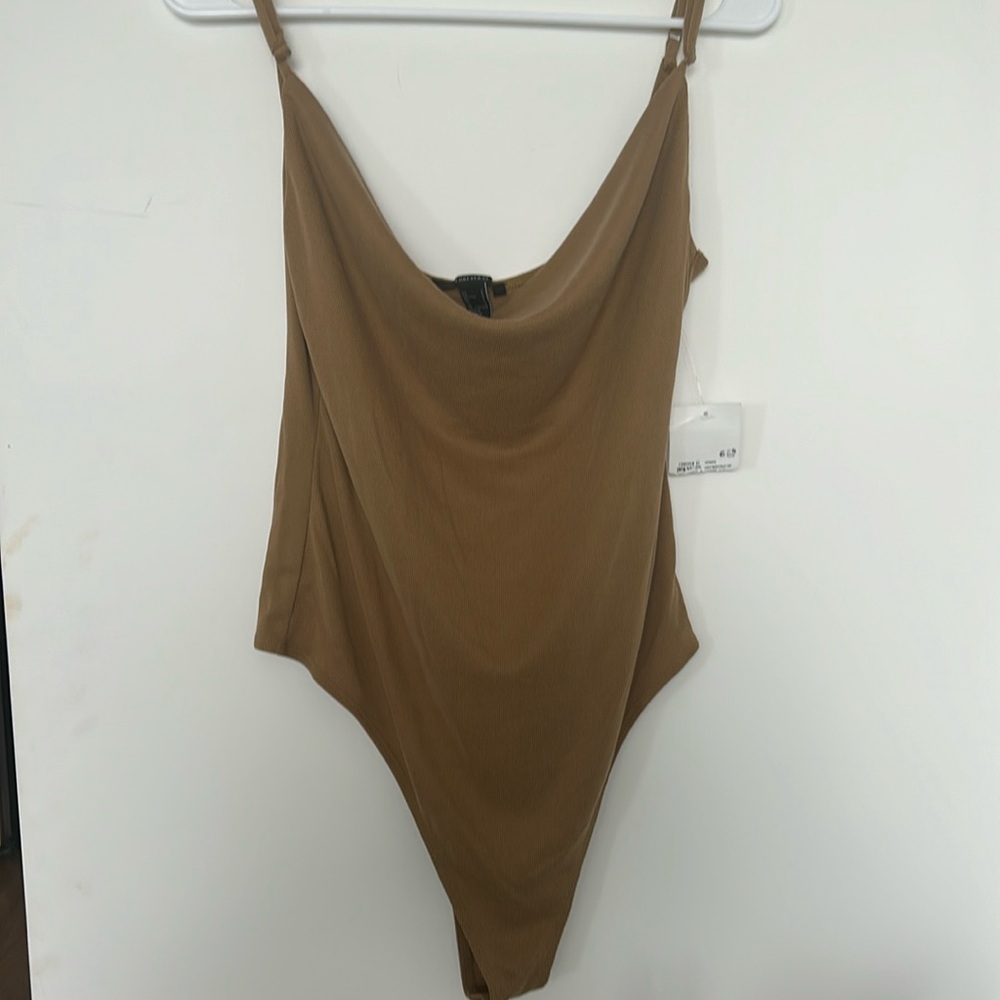 Forever 21 NWT Tan Bodysuit drape front size Large